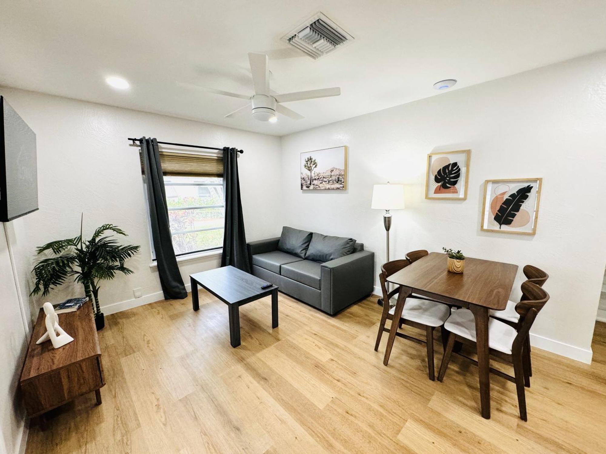 Progresso Apartments & Homes By Lowkl フォート・ローダーデール エクステリア 写真