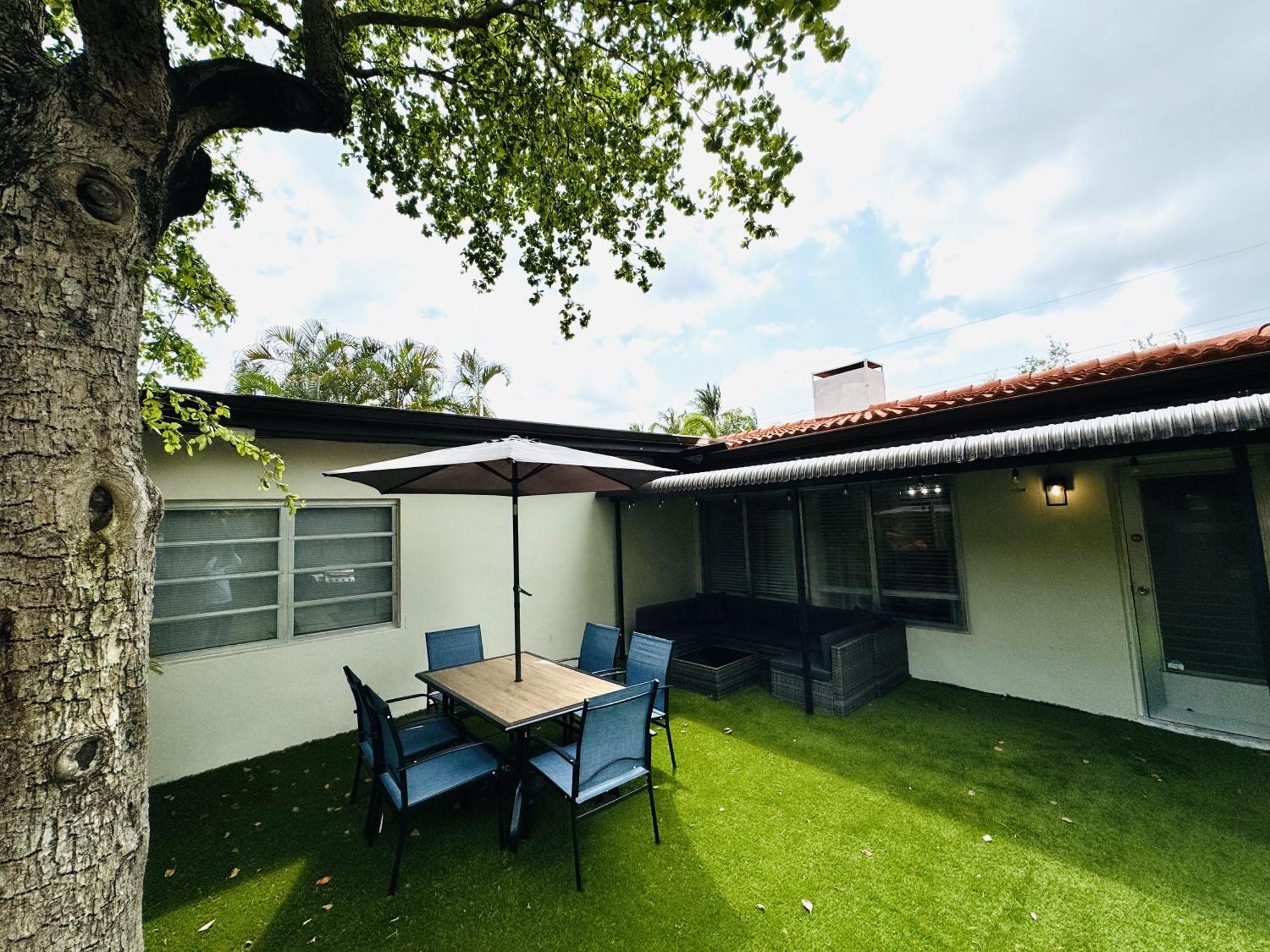 Progresso Apartments & Homes By Lowkl フォート・ローダーデール エクステリア 写真